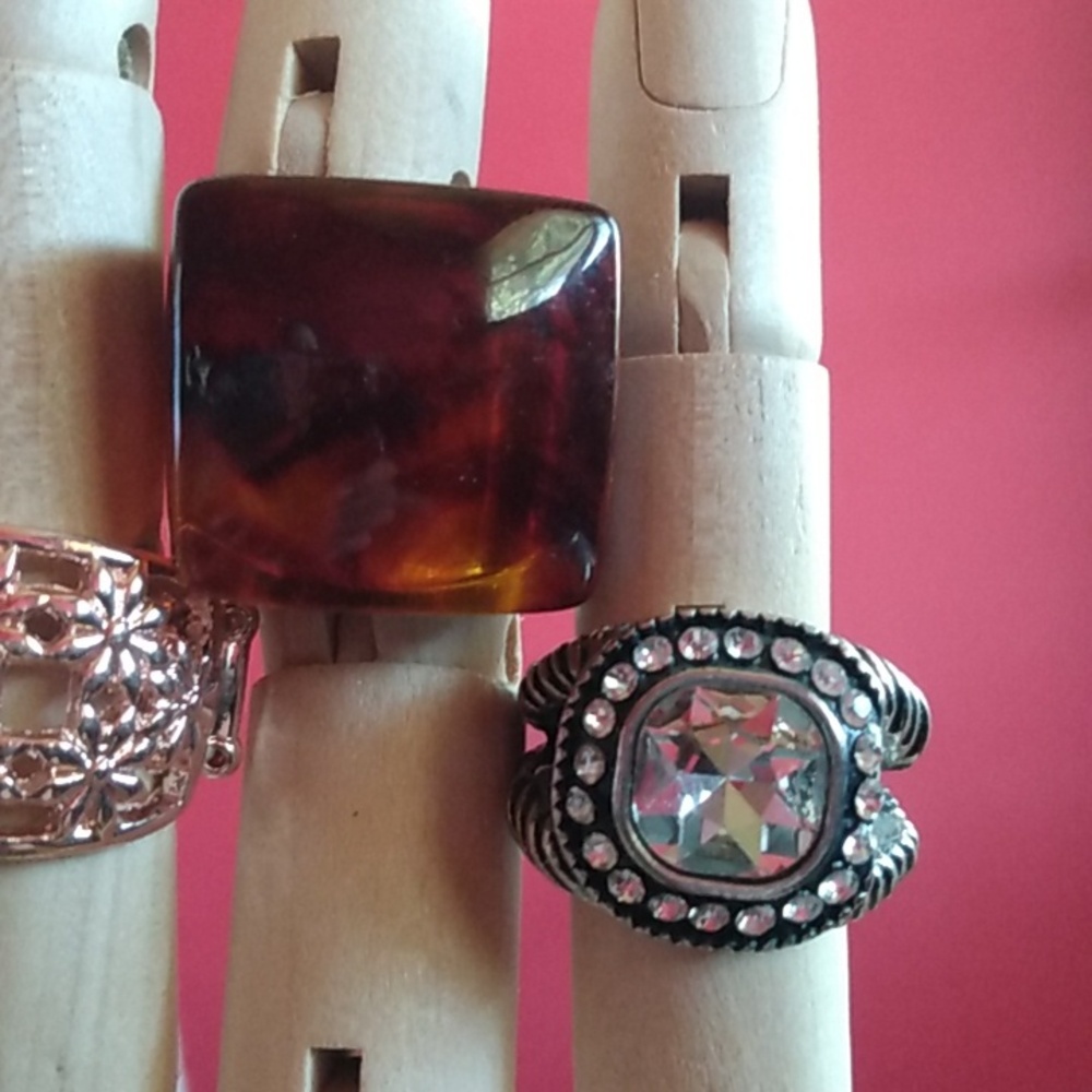6/$20 Stretchy Rings - Picture 3 of 4